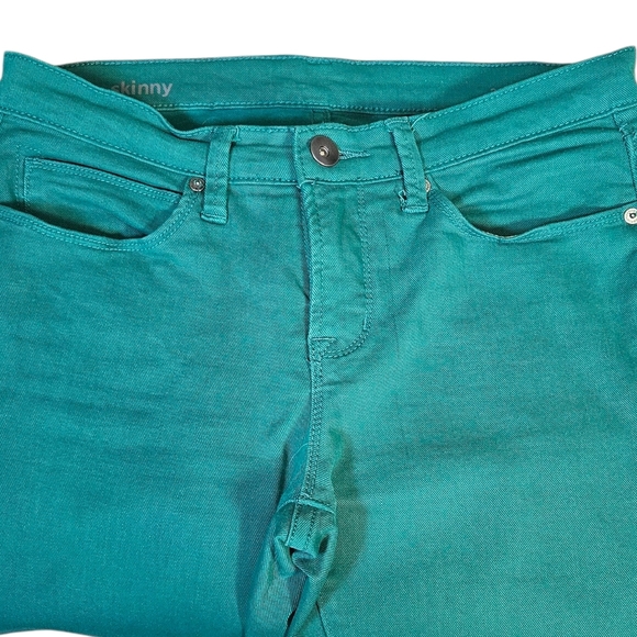 Skinny Jeans - Picture 8 of 9